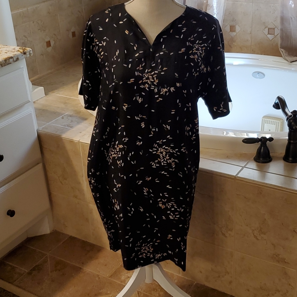 Black silk beautiful 😍dress